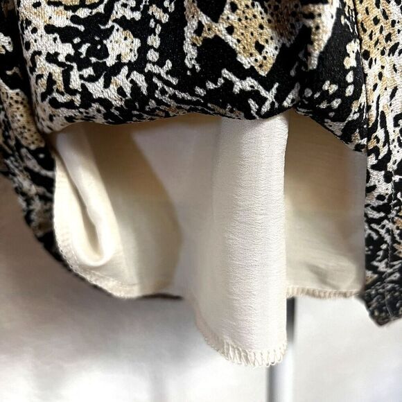 BELONGSCI Women's Loose Blouse Long Sleeved V-Neck Top Medium Animal Print - Picture 12 of 16